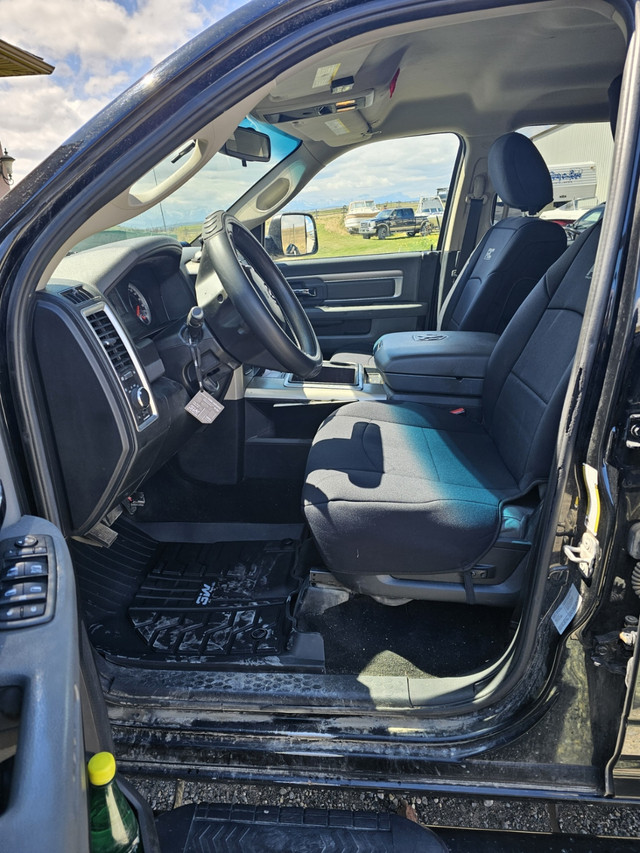 2015 Ram 2500 SLT Diesel for Sale in Cars & Trucks in Calgary - Image 3