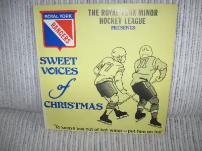 good condition overall The Longines Symphonette perform Christmas classics with the help of children...