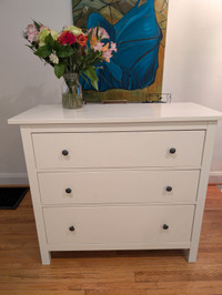 Ikea Hemnes 3-drawer dresser (discontinued item)