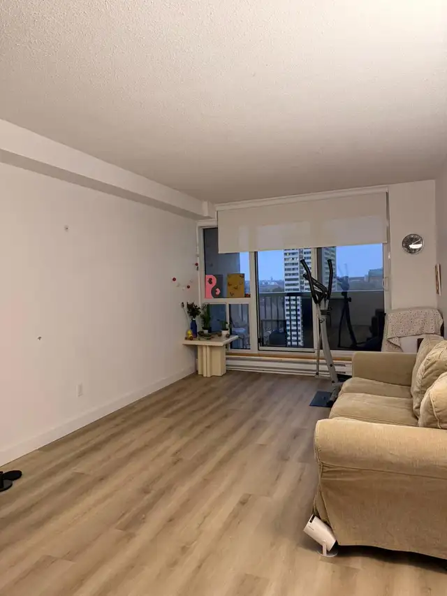 Room for Rent | Room Rentals & Roommates | Ottawa | Free local ...