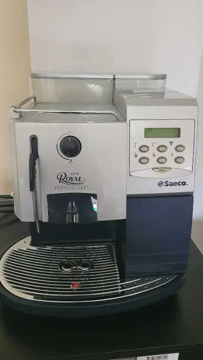 Coffee, espresso, auto Cappuccino. Input been or press ground coffee. New seals put in, all working...