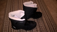 New Waterproof Winter Boots, youth size 6.5.