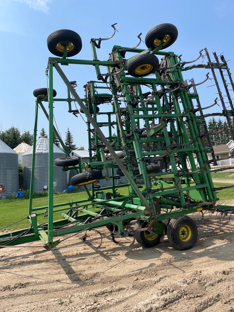John Deere 1060 Cultivator Farming Equipment Edmonton Kijiji