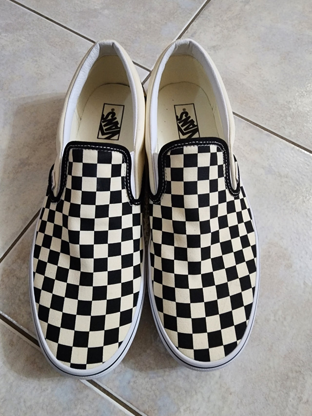 Vans Size 13 shoes in Men's Shoes in City of Toronto - Image 2