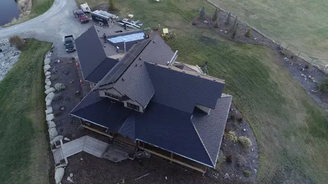 Roofing, siding, decks, framing441533253162772481