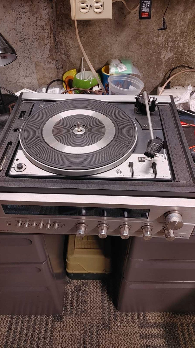 Wanted Dual Turntables Working or not Broken, Any Condition in Stereo Systems & Home Theatre in City of Toronto - Image 4