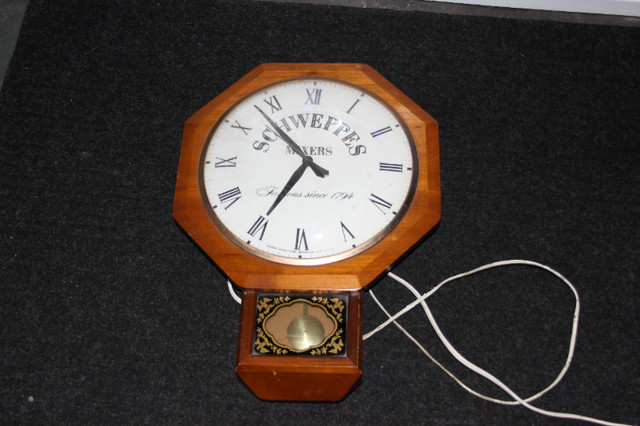 Vintage SCHWEPPES MIXERS Electric Pendulum BUBBLE GLASS Clock in Arts & Collectibles in City of Toronto