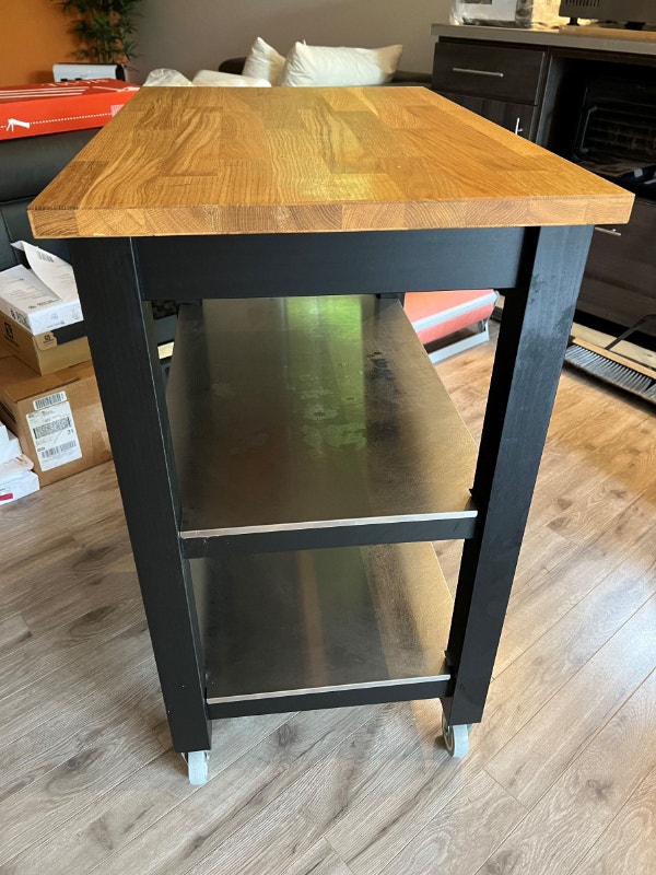 IKEA meuble îlot sur roulettes (2 meubles identiques, 200 ch