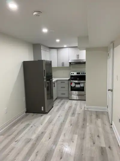 2 bhk basement available for rent near Bovaird and Chinguacousy
