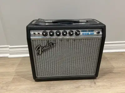 Fender 68 Custom Vibro Champ Reverb Amp, View more