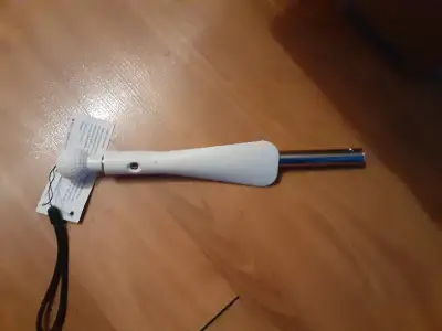 Shoe horn expandable and retractable, View more