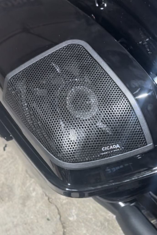 @ Fast Forward AVU We Install Motocycle Audio in Speakers in Barrie - Image 2