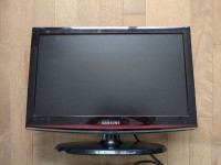 Télé LCD 21,5" Samsung 
