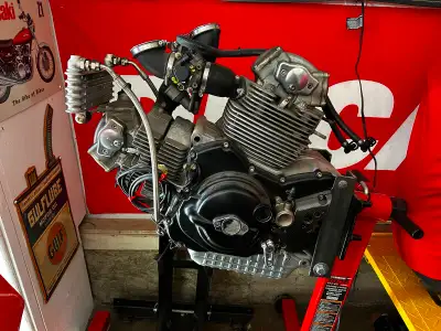 2006 Ducati 1000DS Engine with approximately 10K kilometres. Removed from a running motorcycle. Wiri...