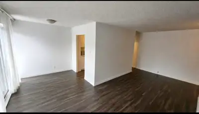 Bright & Spacious 1-Bedroom Apartment for Lease Transfer in the Highly Sought-After Town of Mount Ro...