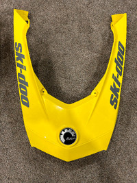 For sale Ski-Doo Gen 4 hood and side pieces