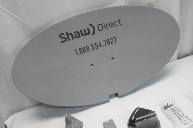 Shaw Direct 60E Antenna in Video & TV Accessories in Hamilton - Image 4