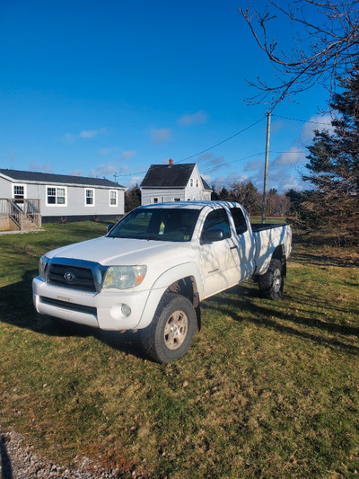 2006 Toyota Tacoma TRD offroad 