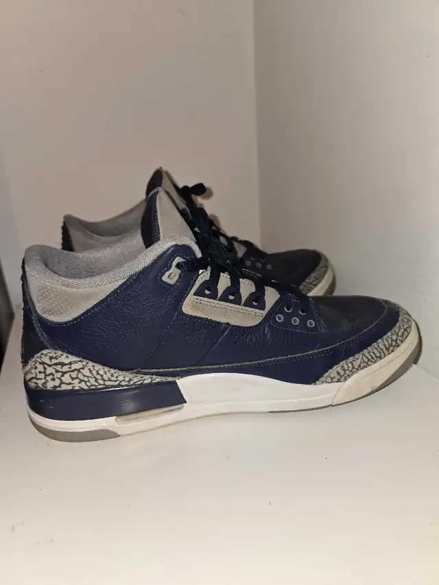 Jordan 3 Retro Georgetown Mens size 13 Blue in Men's Shoes in City of Toronto - Image 8