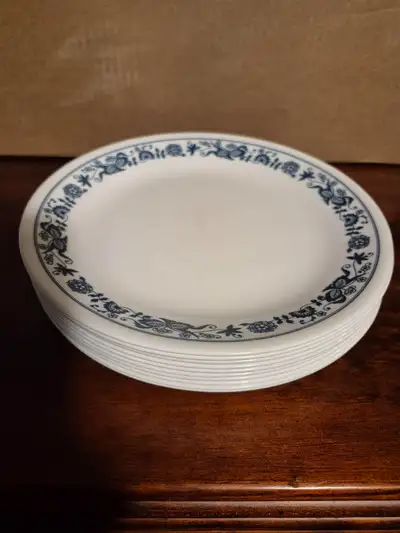 Vintage Corelle - Old Town Blue Luncheon/Salad Plates, View more