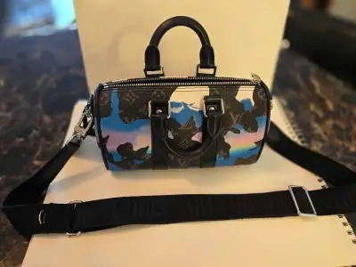 Louis Vuitton Purse Keepall Bandouliere 25 in the Sunrise, View more