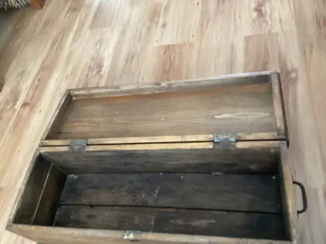 Antique Yellow Pine  Box Tool Chest Storage Hand Forged Handles in Arts & Collectibles in Winnipeg - Image 4
