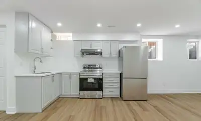 One Bedroom Plus Den Basement For rent