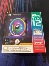 Thermaltake ring trio RGB fans + controller