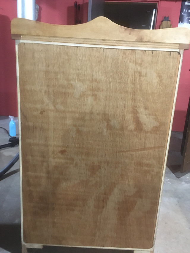 Solid Wood Cabinet  dans Buffets et vaisseliers  à Charlottetown - Image 2
