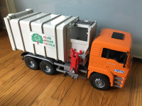 Bruder - Toy Garbage Truck / Recycling Truck - 1:16 - 2002