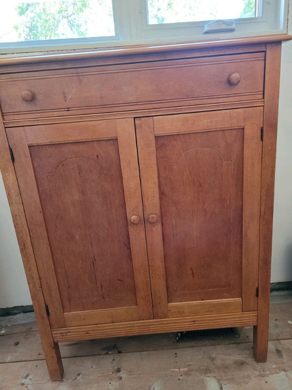 Antique Pie Hutches & Display Winnipeg Kijiji