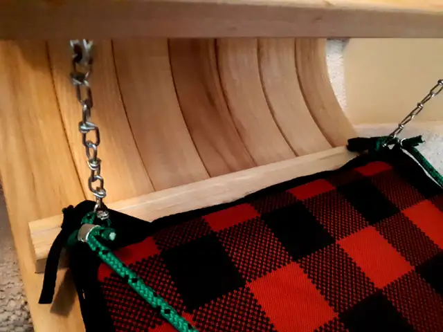 SUPERB Streamridge Sleigh Like New64573398483330122