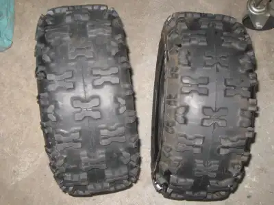 2 tire - pneu tracteur a gazon souffleuse a neige ect..., View more