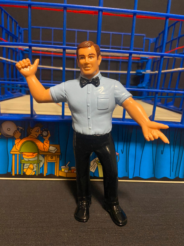 1987 LJN WWF Referee Blue Shirt Wrestling Superstars Series 5 in Arts & Collectibles in City of Toronto