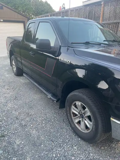 This is a used 2016 Ford F-150 Super Cab, a reliable and sturdy pickup truck ready for work or play....