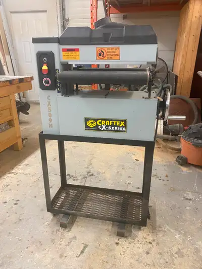 Works just fine. The reason I'm selling is that I upgraded my shop. All details are in pictures. I h...