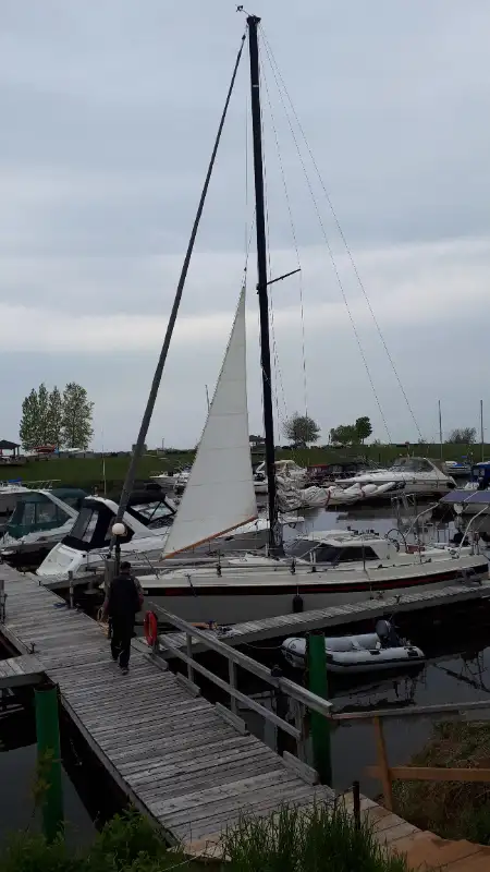 10.5M PILOT HOUSE TANZER SAIL BOAT in Sailboats in Owen Sound - Image 7