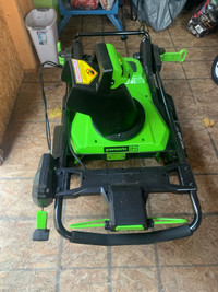 Greenworks 80V 22” snowblower (including battery/charger)