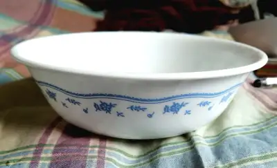 CORELLE WHITE BOWL WITH BLUE FLOWERS  USA, View more