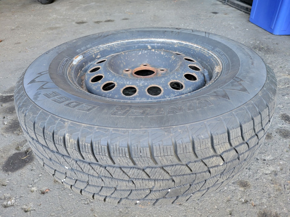 Snow tires on rims to fit Hyundai , Kia . | Tires & Rims | Brockville ...