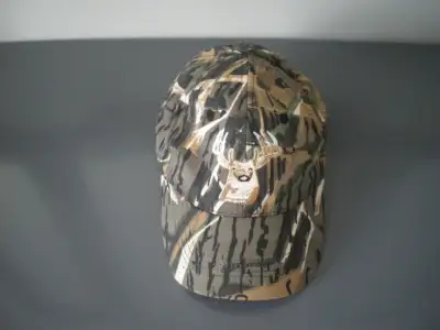 Casquette de chasse, View more