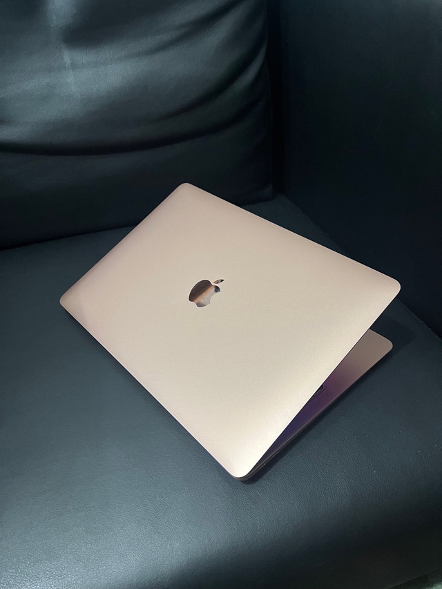 2020 macbook pro $980 firm in Laptops in City of Halifax - Image 2