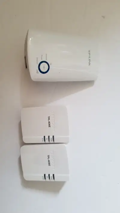 TP-LINK 300Mbps 1 Port Universal Wi-Fi Range Extender, View more