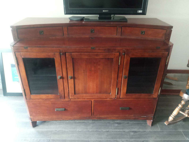Tv/Entertainment stand in TV Tables & Entertainment Units in St. Albert