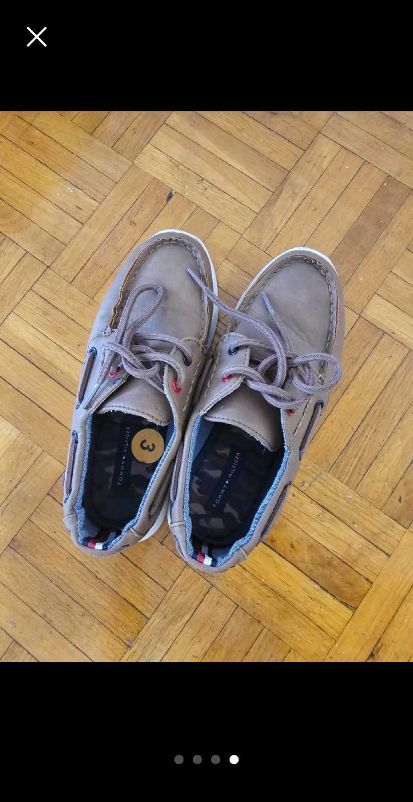 Tommy Hilfiger, Tommy Hilfiger Boat Shoes - Size 3