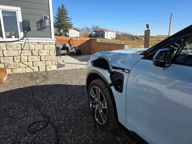 Master Electrician in Electrician in Calgary - Image 9