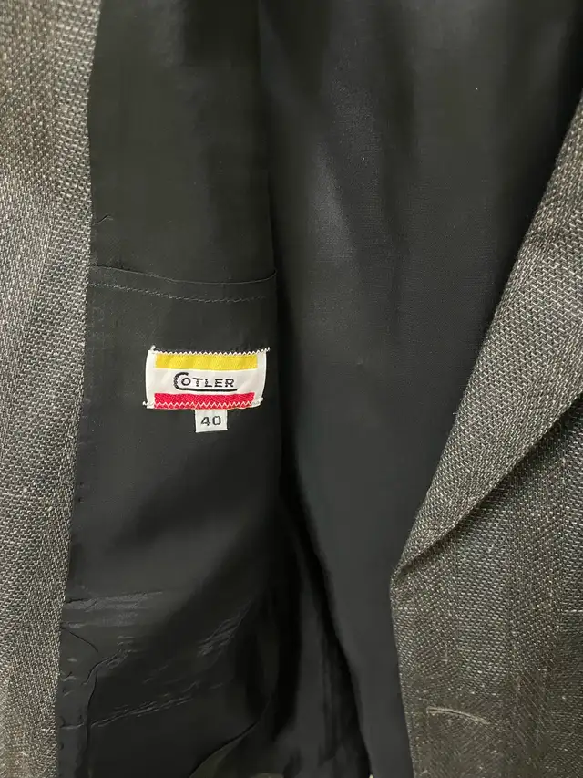 man’s clothes  in Men's in Mississauga / Peel Region - Image 9