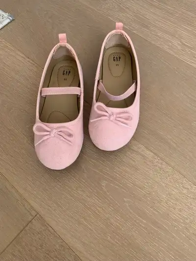 Gap balket  flats sz 11 toddler , View more