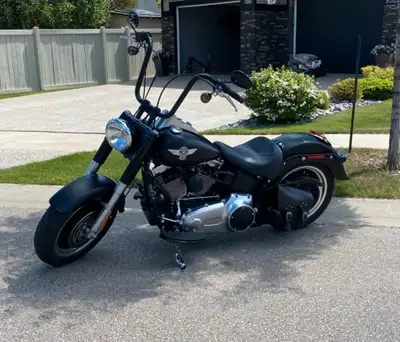 2011 Harley Davidson Fat Boy Lo. Low km’s, clean bike. Only selling as I don’t have room to store th...