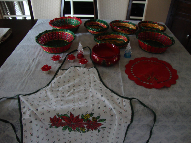 Ensemble pour la table de Noël $15.00 dans Fêtes et événements  à Longueuil/Rive Sud - Image 2